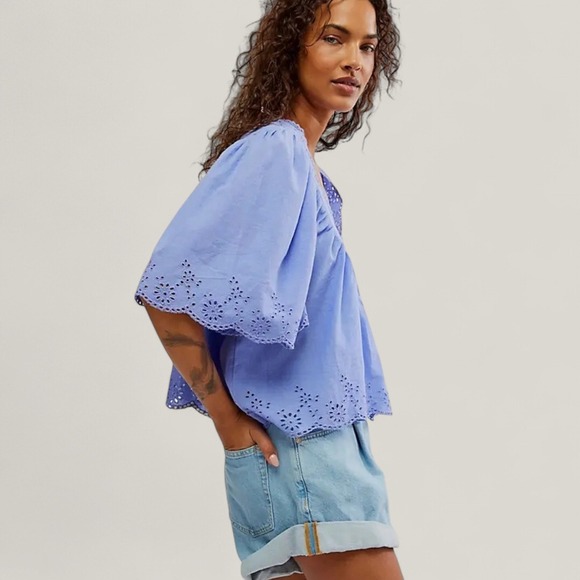 Free People Costa Eyelet Top Periwinkle Blue Size XS Oversized - Picture 2 of 12